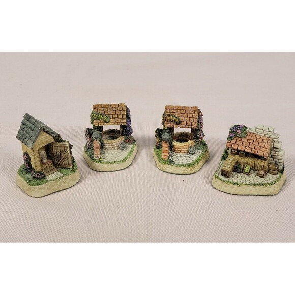 Vintage Lot of 4  David Winter CAMEO Cottages  from 1991 - Picture 1 of 10